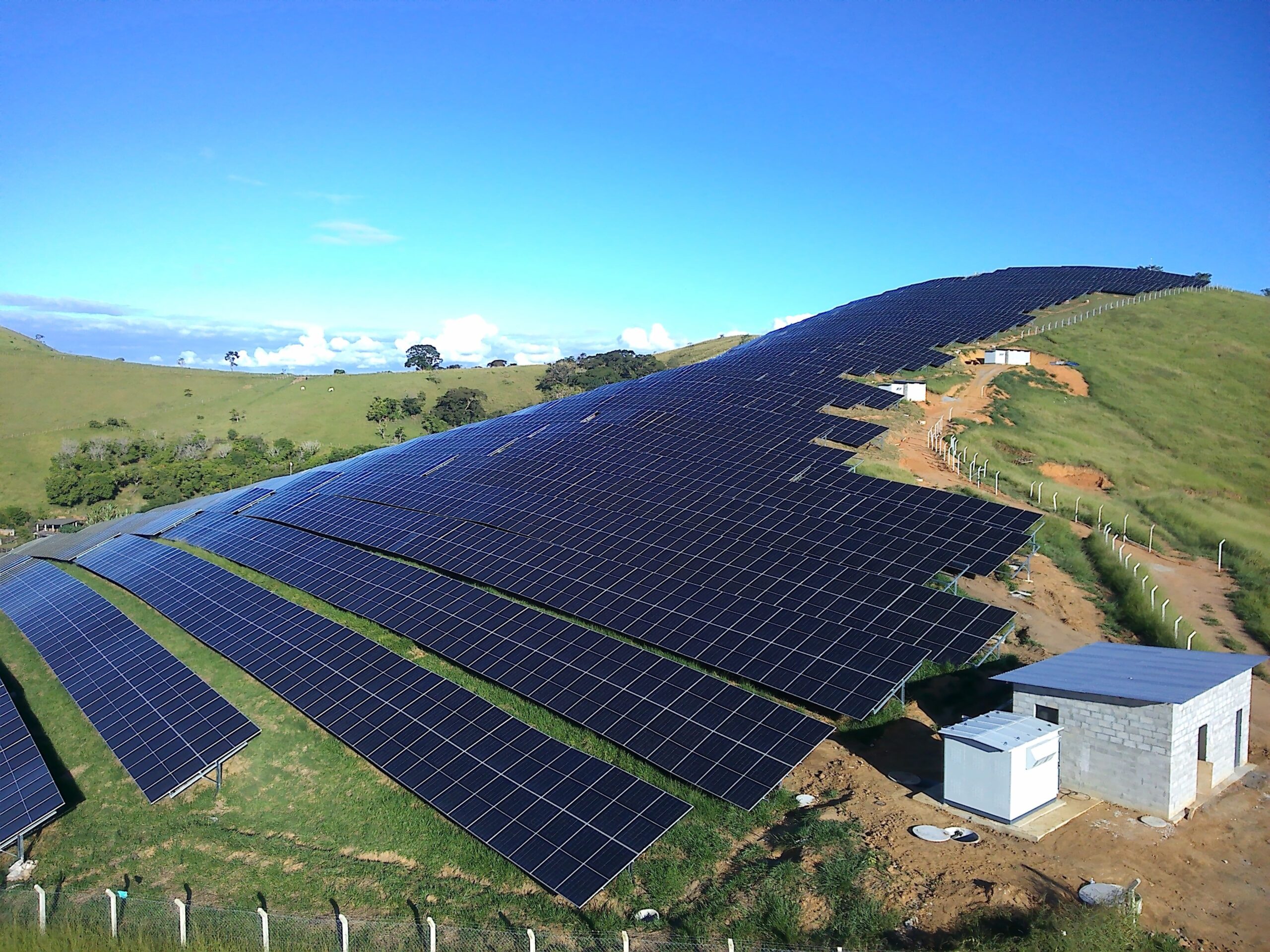 Fontes de energia sustentáveis são alternativas econômicas para ondas de calor